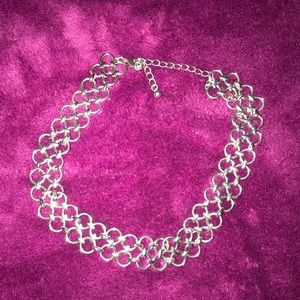 Silver chocker